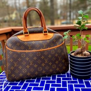 Louis Vuitton Deauville